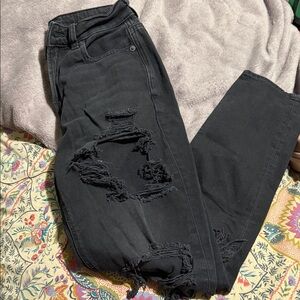 American Eagle Outfitters Charcoal Distressed mom Jeans